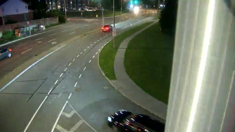 Traffic camera image at 2025-07-04 01:40:59