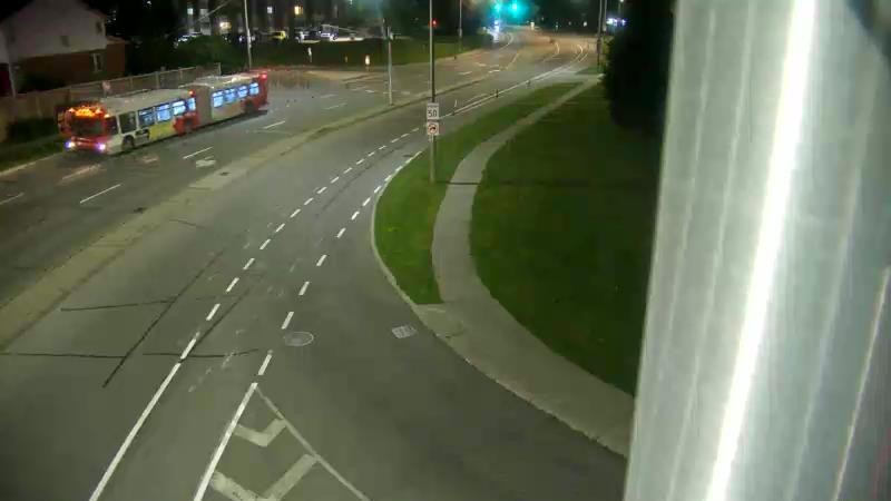 Traffic camera image at 2025-07-04 02:06:04