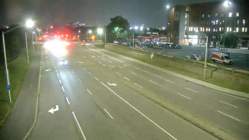 Traffic camera image at 2025-07-31 01:40:48