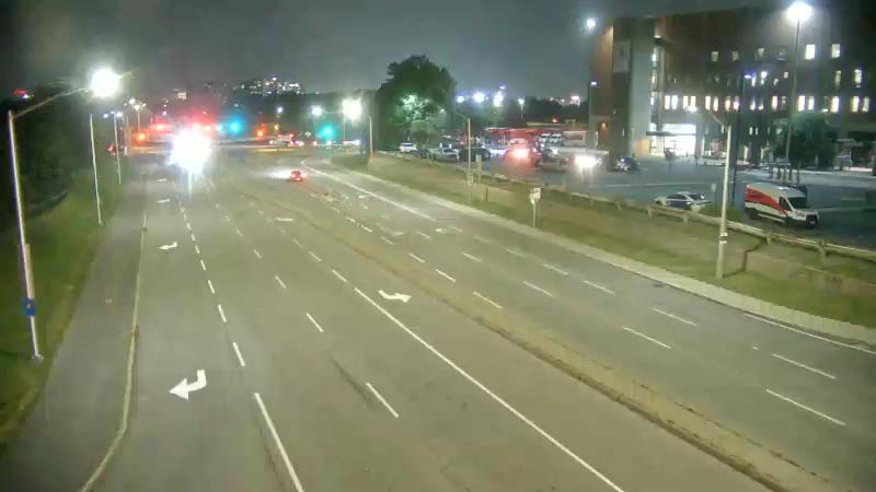 Traffic camera image at 2025-07-31 02:00:47