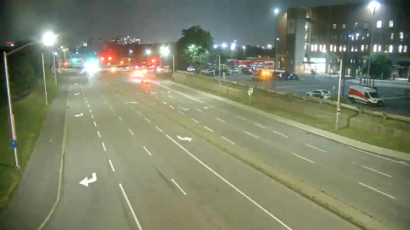 Traffic camera image at 2025-07-31 02:10:46