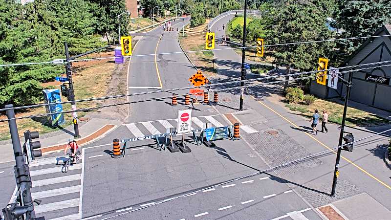Traffic camera image at 2025-08-24 14:35:55