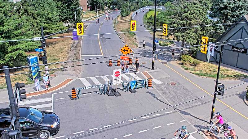 Traffic camera image at 2025-08-24 15:10:49