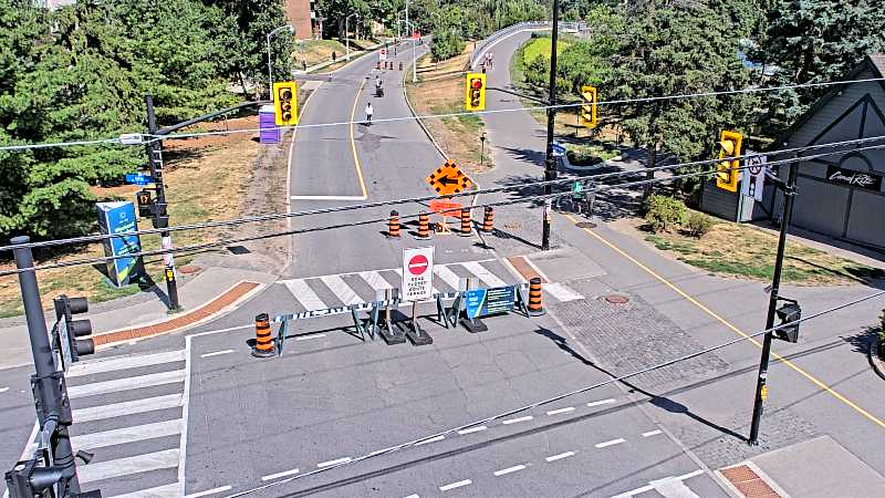 Traffic camera image at 2025-08-24 15:20:55