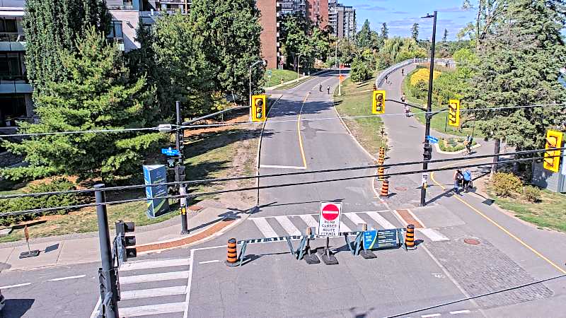 Traffic camera image at 2025-09-14 18:15:57