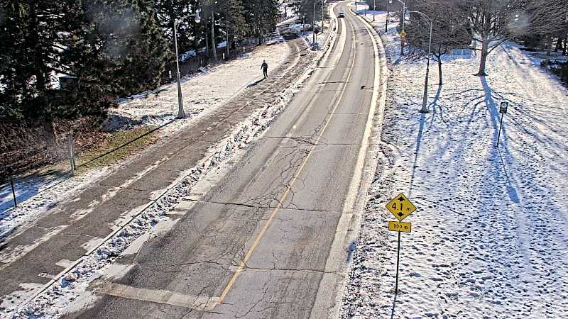 Traffic camera image at 2024-12-21 15:41:09