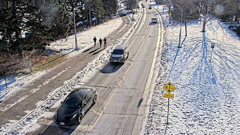 Traffic camera image at 2024-12-21 15:50:42