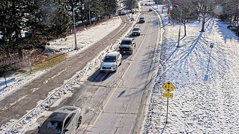 Traffic camera image at 2024-12-21 16:15:54