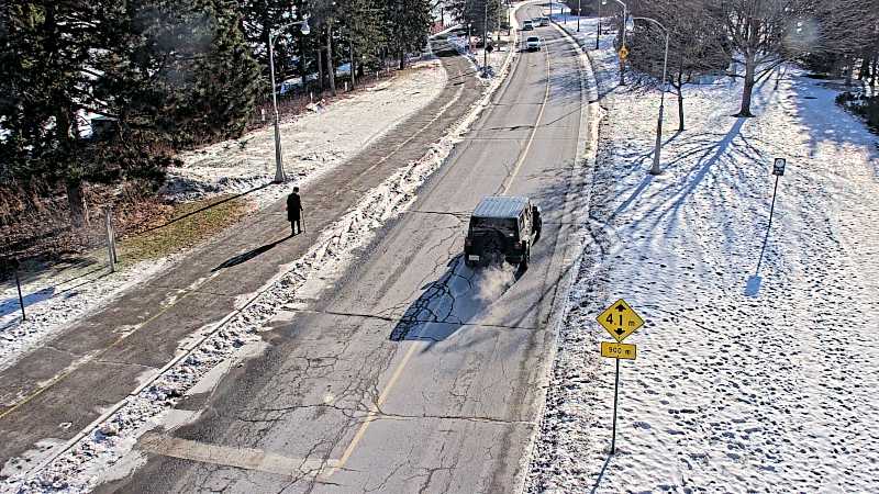 Traffic camera image at 2024-12-21 16:21:07