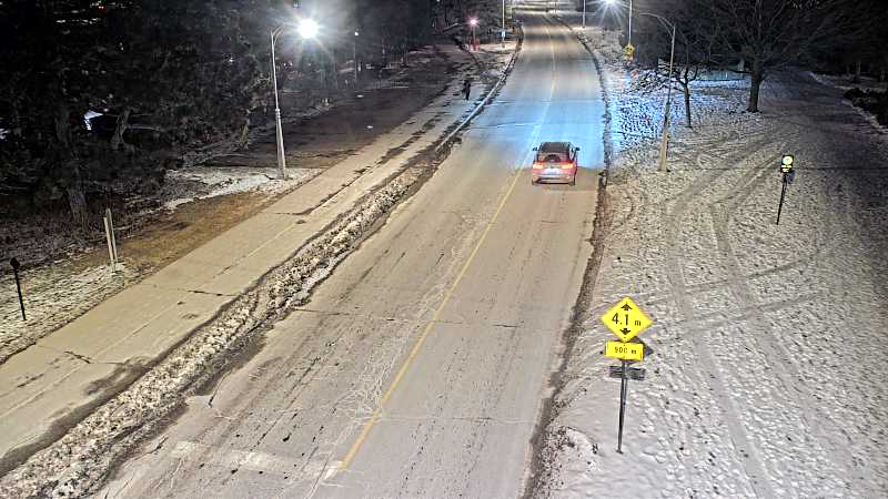 Traffic camera image at 2025-01-22 11:10:45