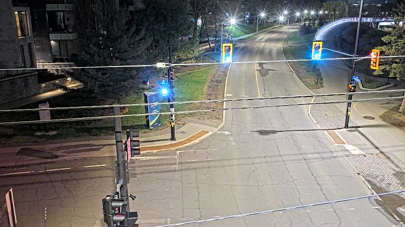 Traffic camera image at 2025-05-09 07:25:55