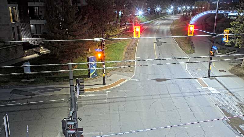 Traffic camera image at 2025-05-09 07:40:49