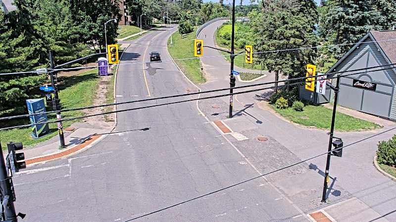 Traffic camera image at 2025-06-30 17:55:55