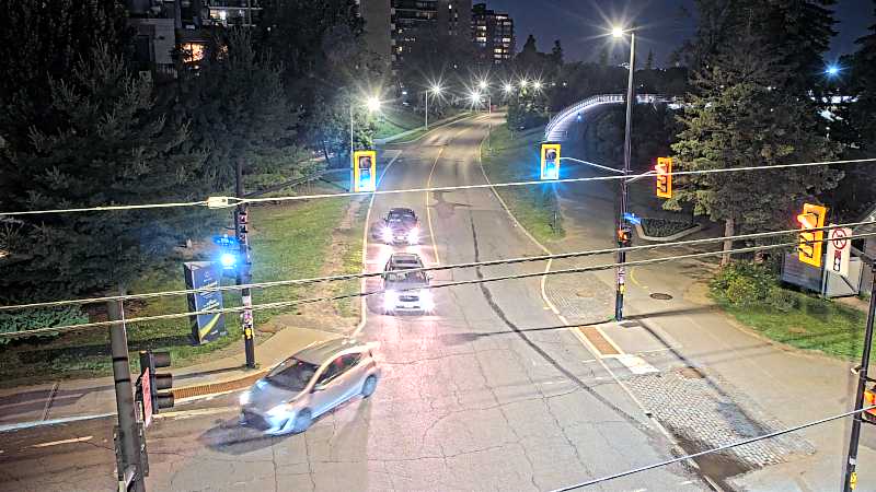 Traffic camera image at 2025-07-04 02:15:52