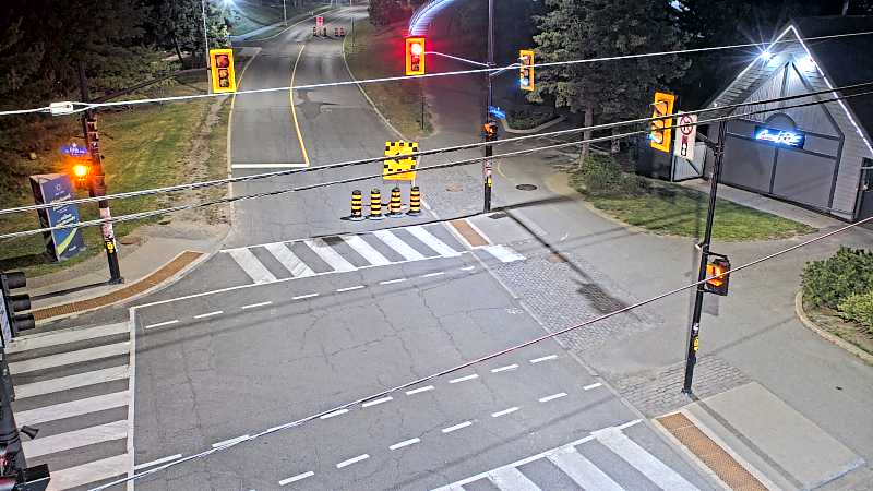 Traffic camera image at 2025-07-31 01:40:48