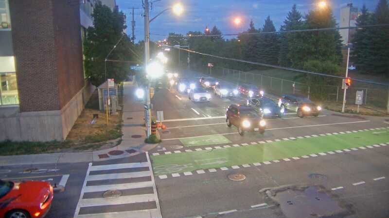 Traffic camera image at 2025-08-25 00:15:54
