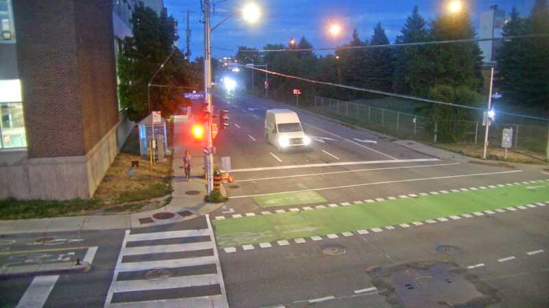 Traffic camera image at 2025-08-25 00:20:46