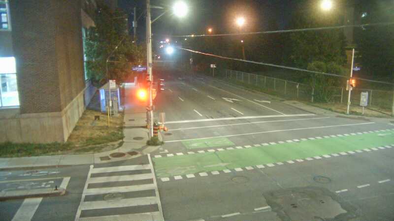 Traffic camera image at 2025-08-25 04:00:54