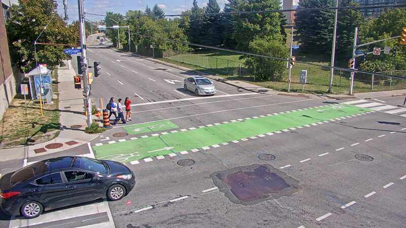 Traffic camera image at 2025-09-14 17:25:50