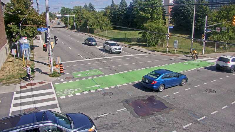 Traffic camera image at 2025-09-14 18:26:02