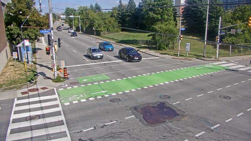 Traffic camera image at 2025-09-14 18:41:02