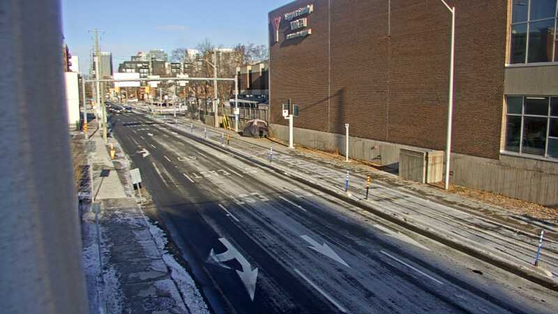 Traffic camera image at 2024-12-21 15:15:49