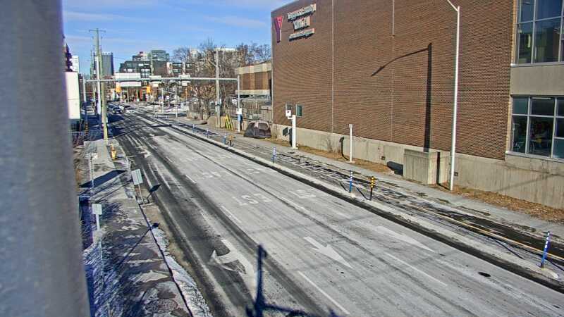 Traffic camera image at 2024-12-21 16:21:07