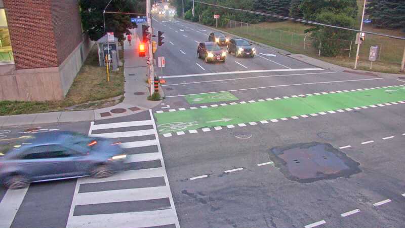 Traffic camera image at 2025-07-31 00:40:48