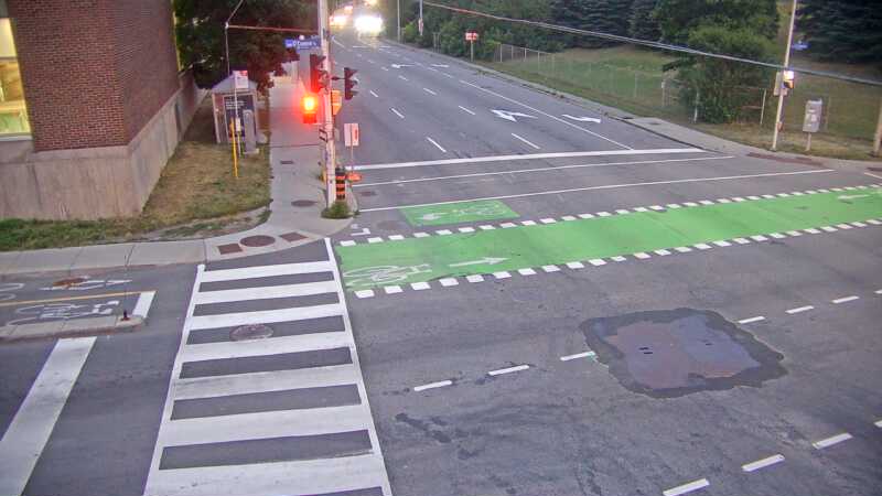 Traffic camera image at 2025-07-31 00:45:54