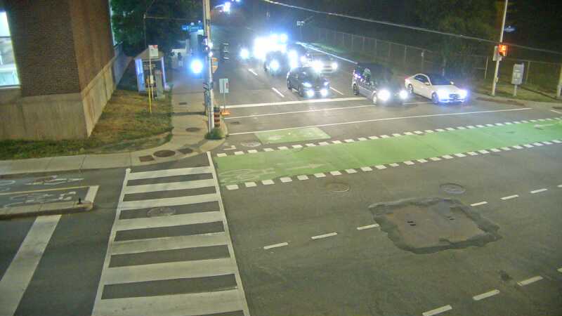 Traffic camera image at 2025-07-31 01:35:54