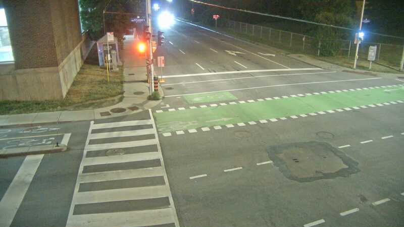 Traffic camera image at 2025-07-31 01:40:48
