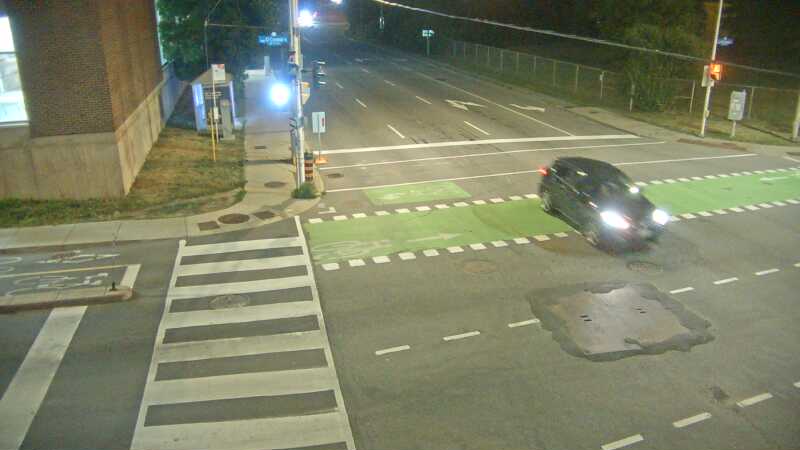 Traffic camera image at 2025-07-31 01:50:46
