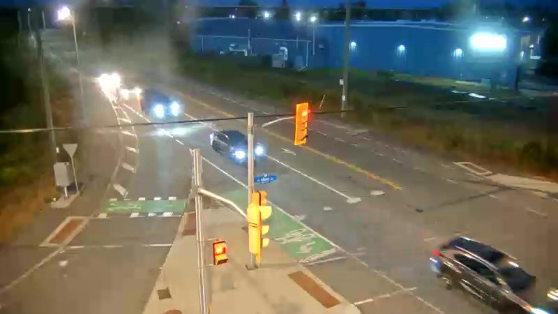 Traffic camera image at 2025-08-25 00:25:52