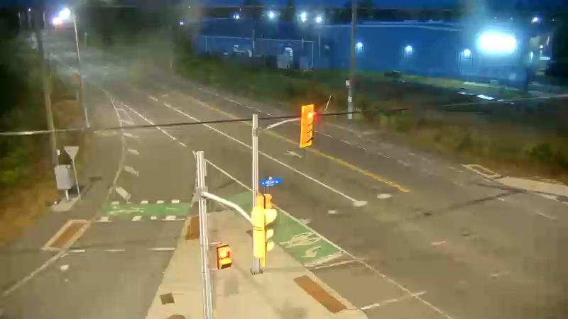 Traffic camera image at 2025-08-25 00:30:55
