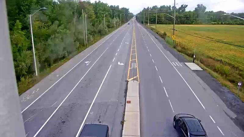 Traffic camera image at 2025-09-05 12:25:59