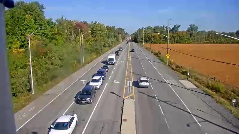 Traffic camera image at 2025-09-17 13:45:59