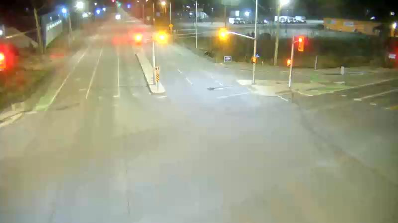 Traffic camera image at 2025-04-25 07:15:30