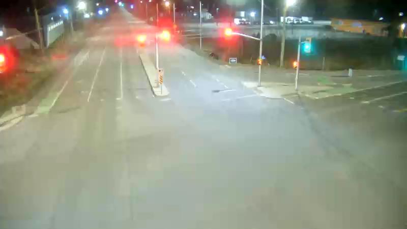 Traffic camera image at 2025-04-25 07:50:30