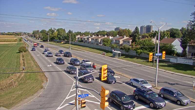 Traffic camera image at 2025-09-14 18:06:03