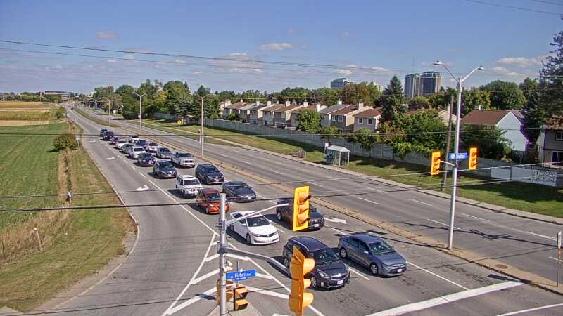 Traffic camera image at 2025-09-14 18:20:56