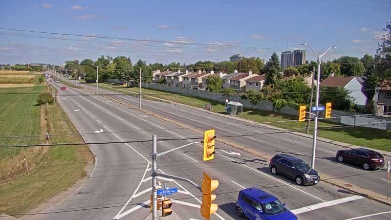 Traffic camera image at 2025-09-14 18:35:51