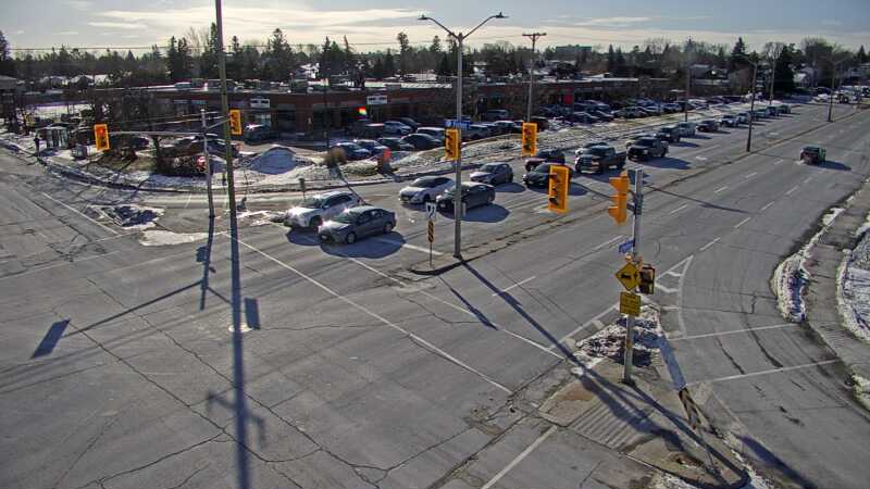 Traffic camera image at 2024-12-21 17:15:53