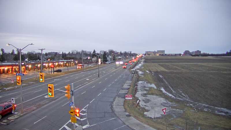 Traffic camera image at 2025-03-25 10:50:42