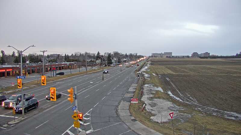 Traffic camera image at 2025-03-25 11:05:37