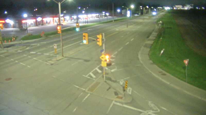 Traffic camera image at 2025-05-09 07:00:43