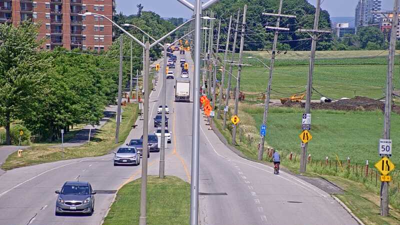 Traffic camera image at 2025-06-30 16:31:03
