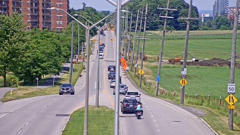Traffic camera image at 2025-06-30 17:11:07