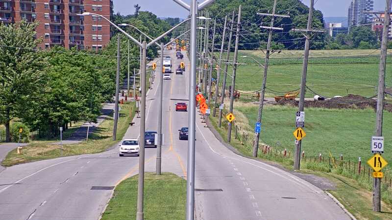 Traffic camera image at 2025-06-30 17:16:12