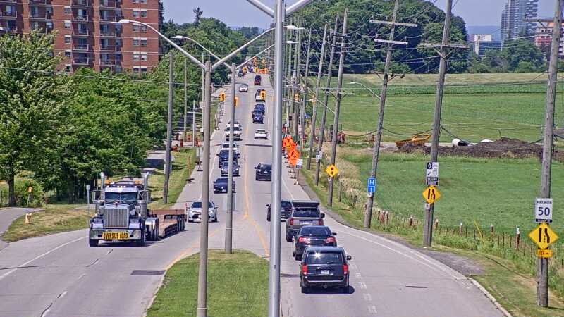 Traffic camera image at 2025-06-30 17:26:12