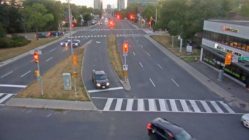 Traffic camera image at 2025-08-25 00:00:09